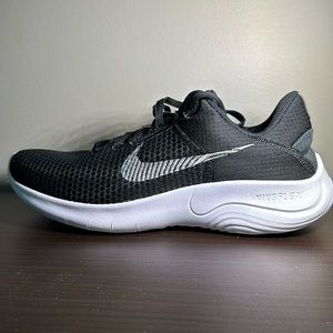 NIKE FLEX Black W8 Shoes!!!